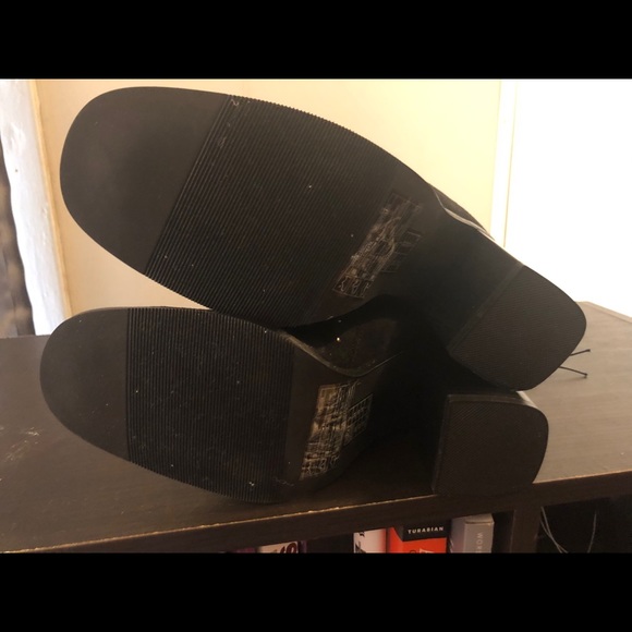 Black Studded Booties NWT - Picture 4 of 5